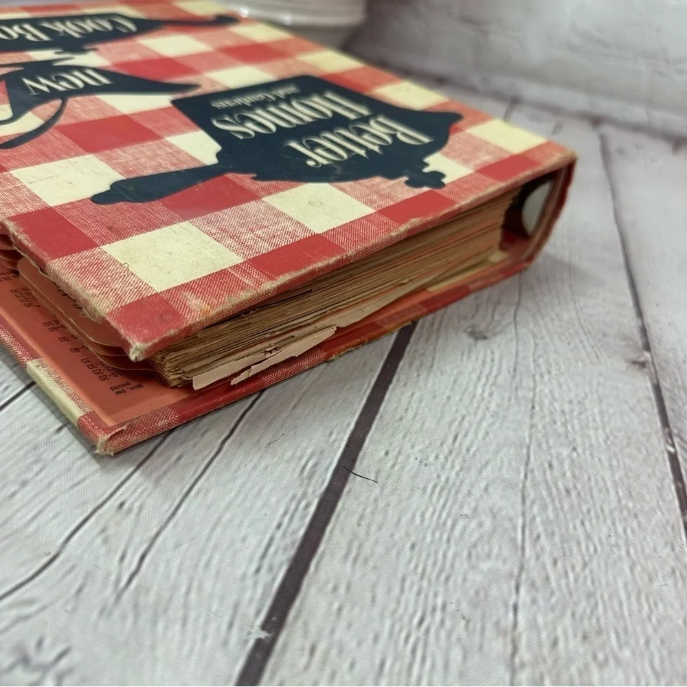 vintage first ed. 1953 Better Homes and Gardens Red White Gingham New Cookbook